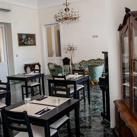 Casa Del Marchese לינה וארוחת בוקר ריפוסטו